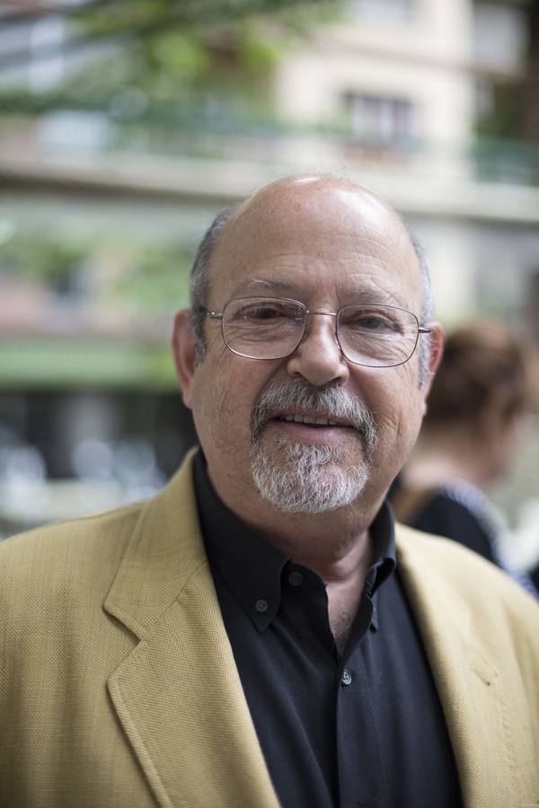 Luis de Haro-Rossi. Vamos Granada. Es concejal en el Ayuntamiento de Granada. Antiguo militante socialista, fue, entre otras cosas, jefe superior de la Policía Nacional en Andalucía Oriental.