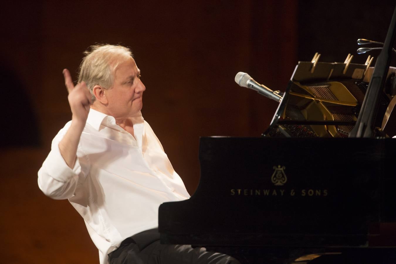 Julio se estrena en el Festival de Música y Danza de Granada