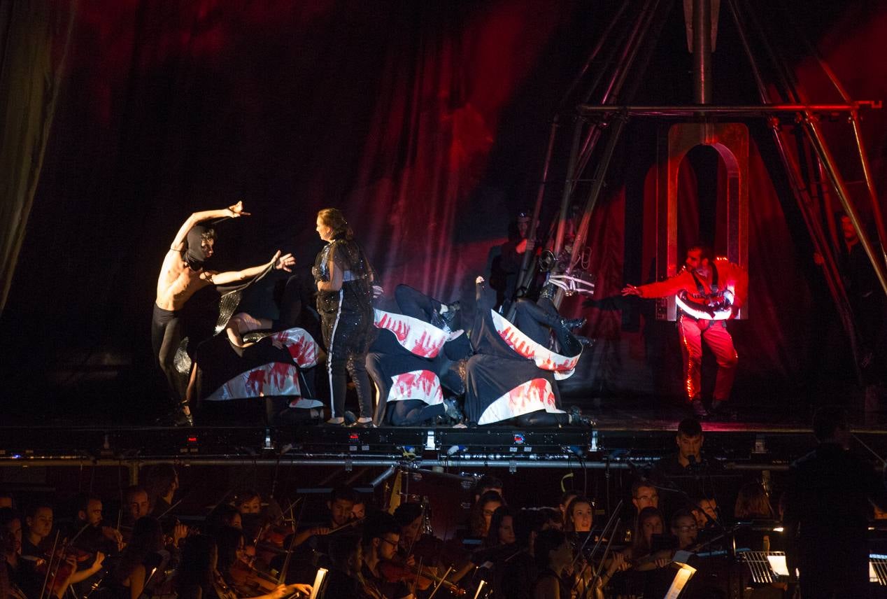 La Fura renueva el conjuro de Falla (II)