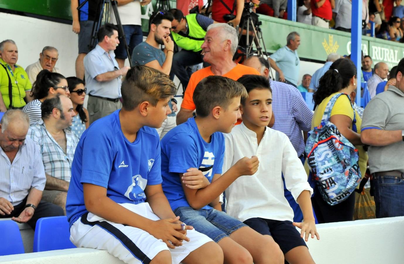 La fiesta, fuera de Linarejos