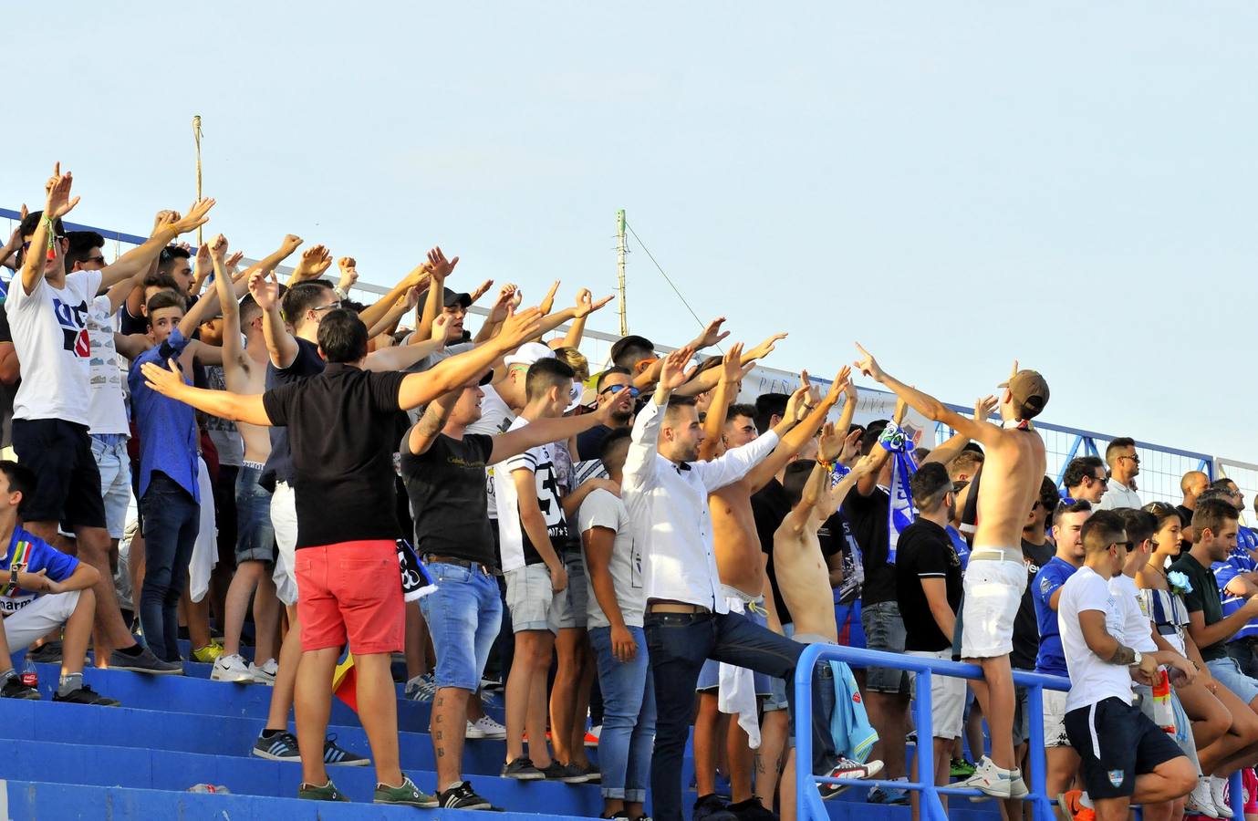 La fiesta, fuera de Linarejos