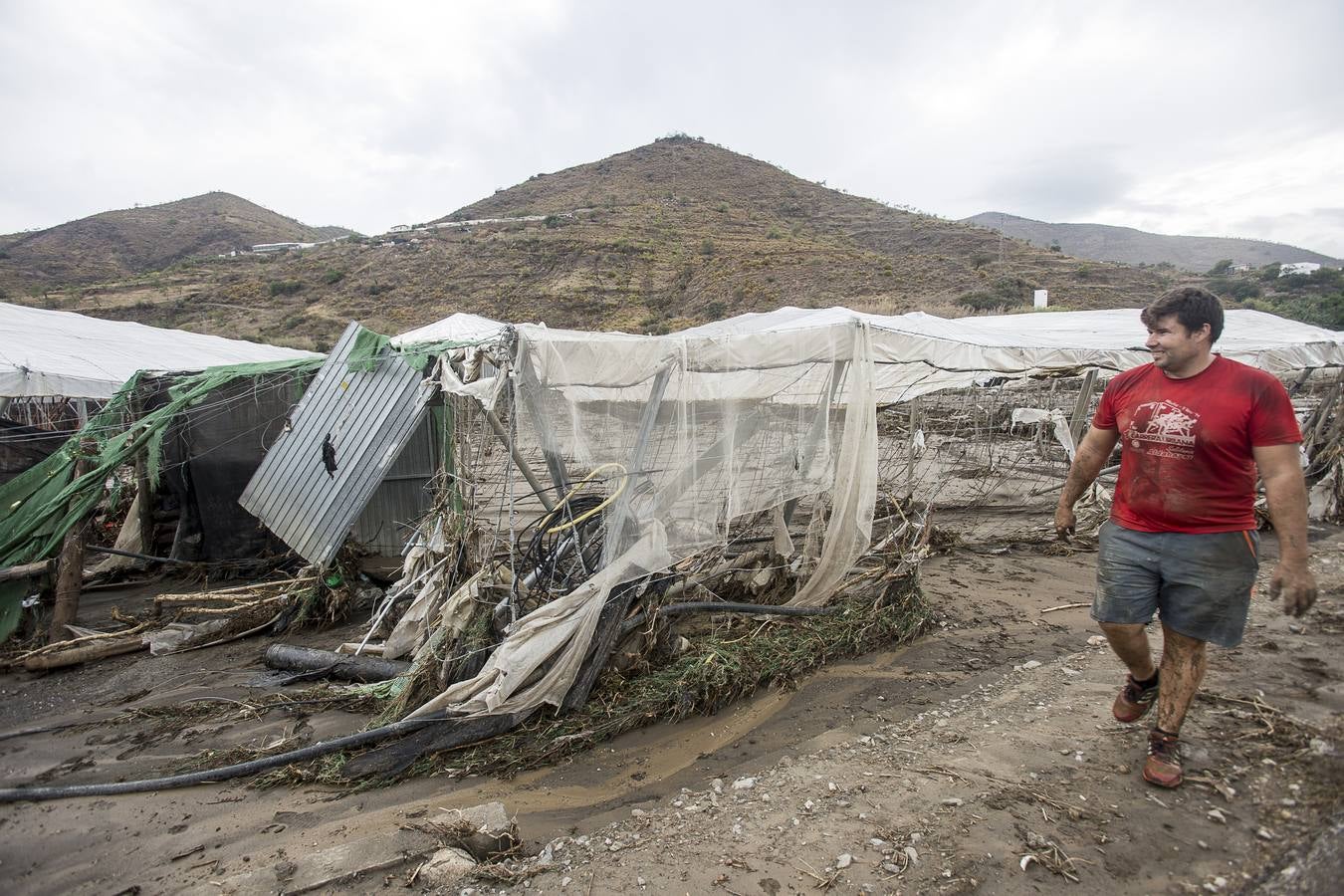 Los invernaderos de Albuñol quedan anegados por la lluvia