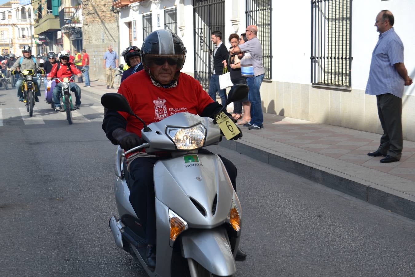 Salida de la XVIII Concentración de Motos Clásicas de Pinos Puente