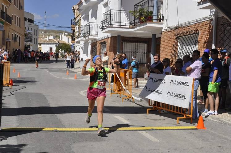 Larrocha y Esther Sánchez ganan la Sagra Sky Race