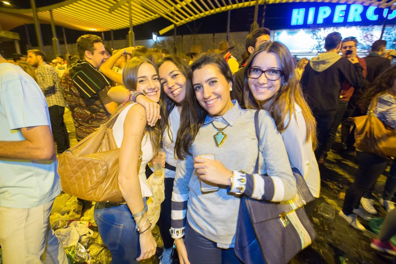 Más de tres mil personas en el botellódromo