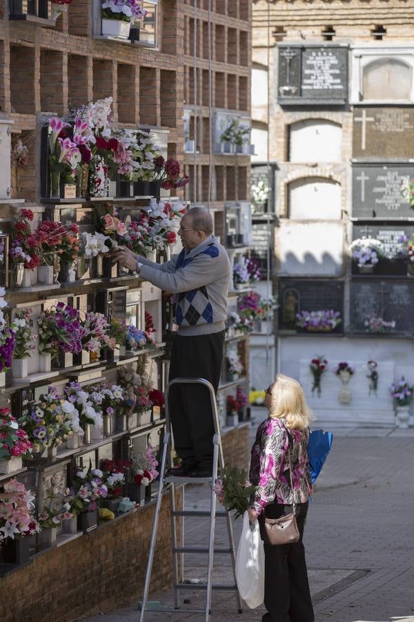 Todas las músicas en el cementerio