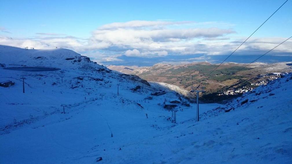 Las fotos de Sierra Nevada de blanco este 2 de noviembre