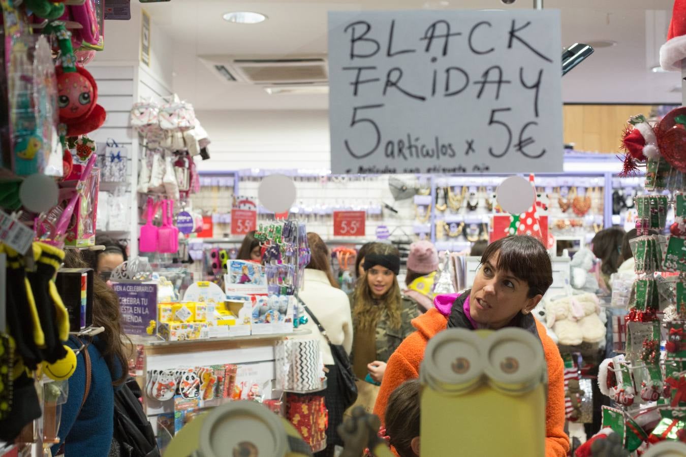 Granada se viste de negro