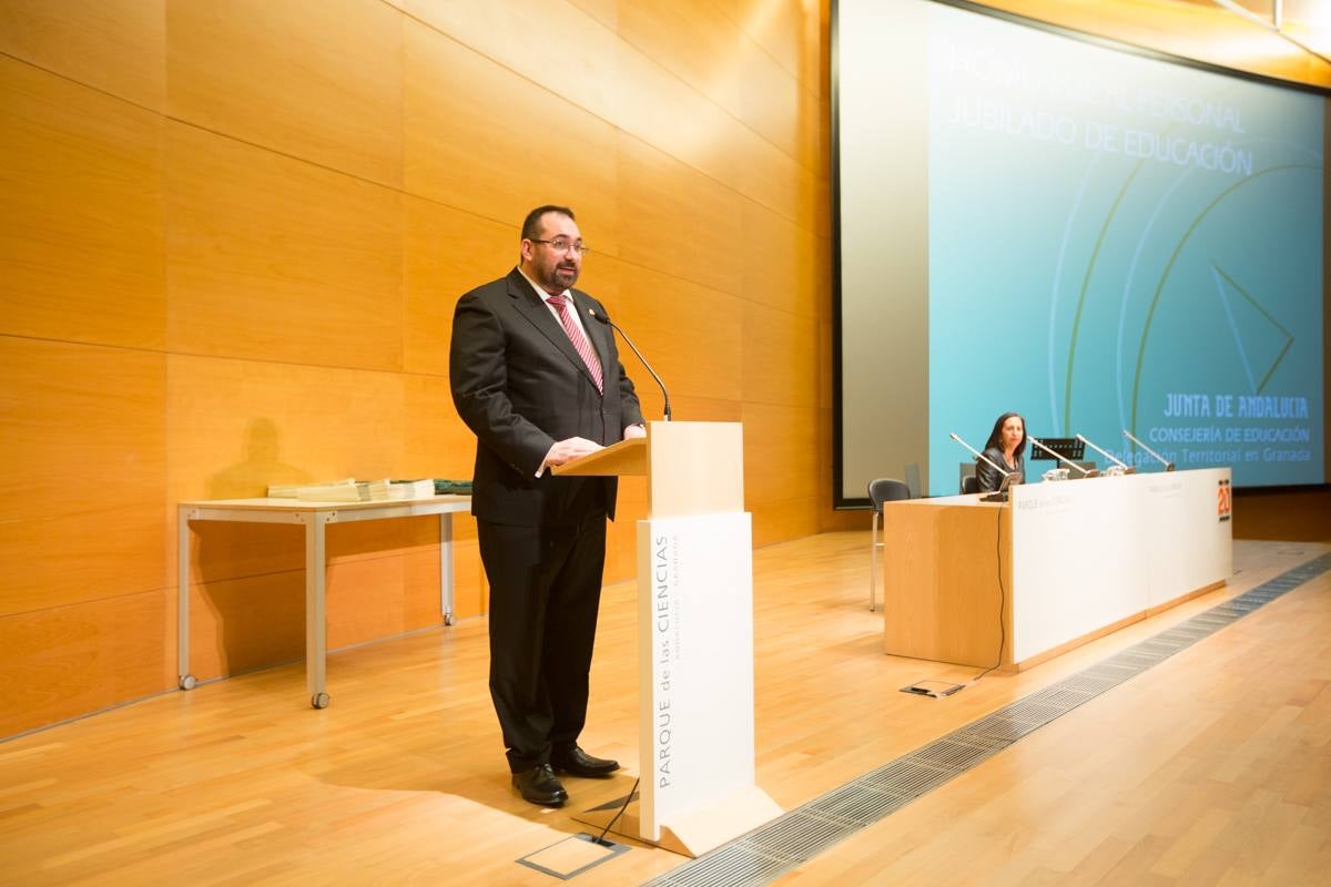 La Junta de Andalucía rinde homenaje al personal jubilado en el ámbito de la Educación