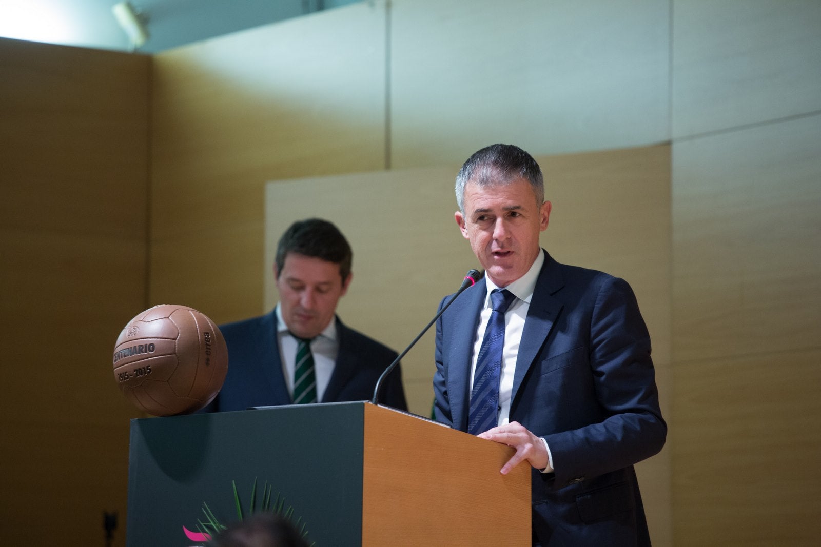 A por otros cien años de fútbol andaluz