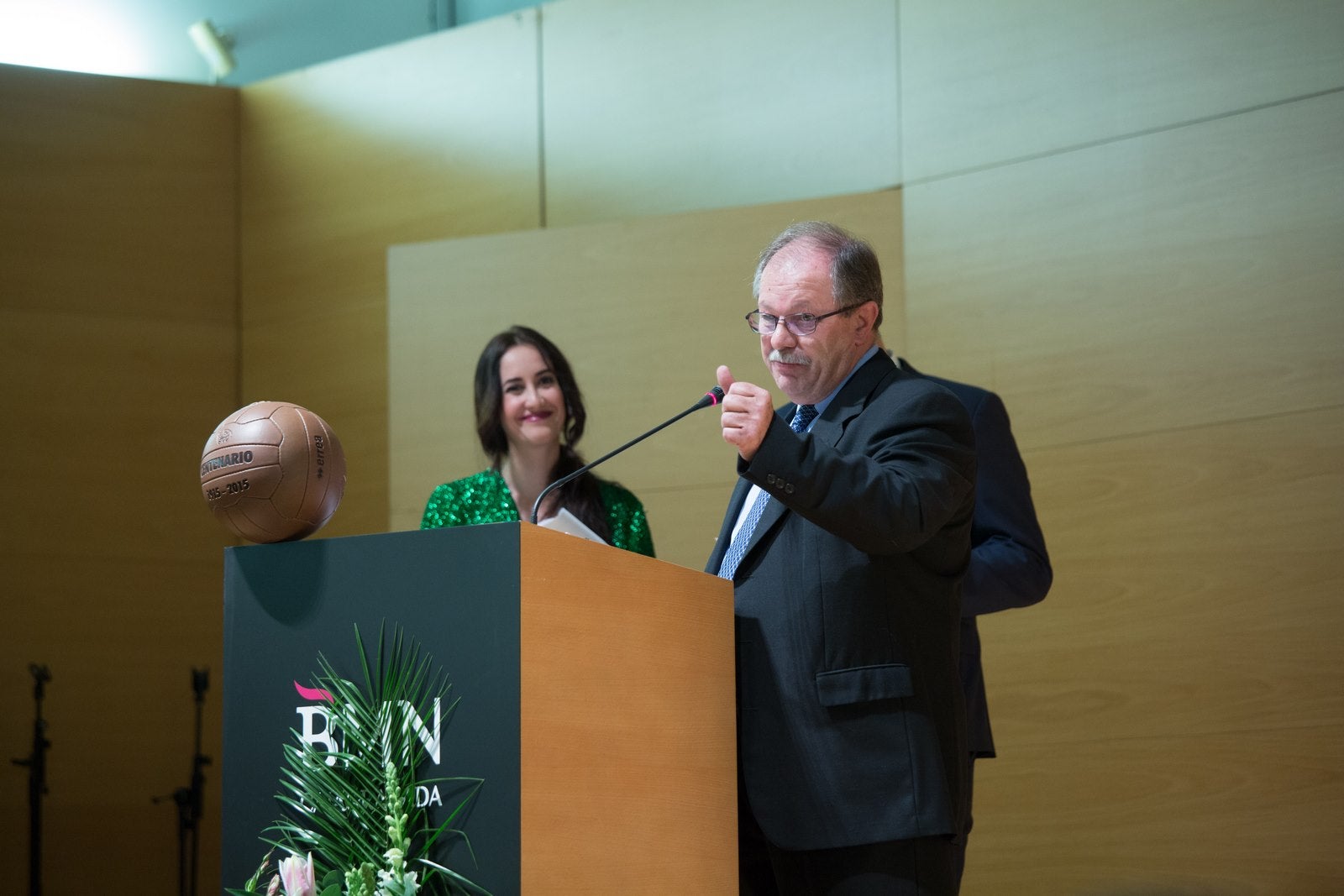 A por otros cien años de fútbol andaluz