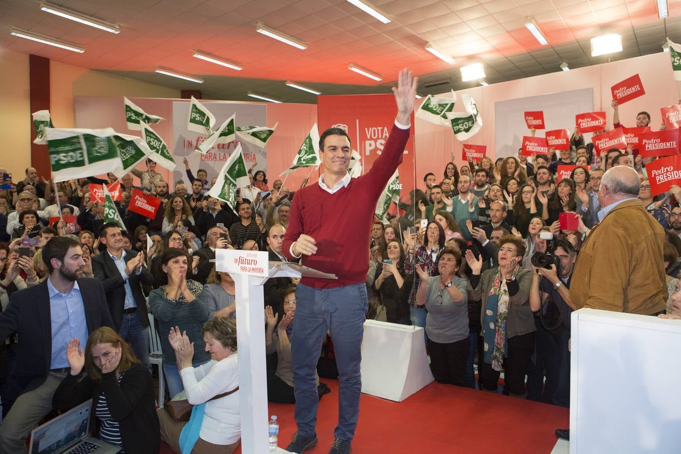 Pedro Sánchez reivindica al PSOE como responsable de «todo lo bueno»