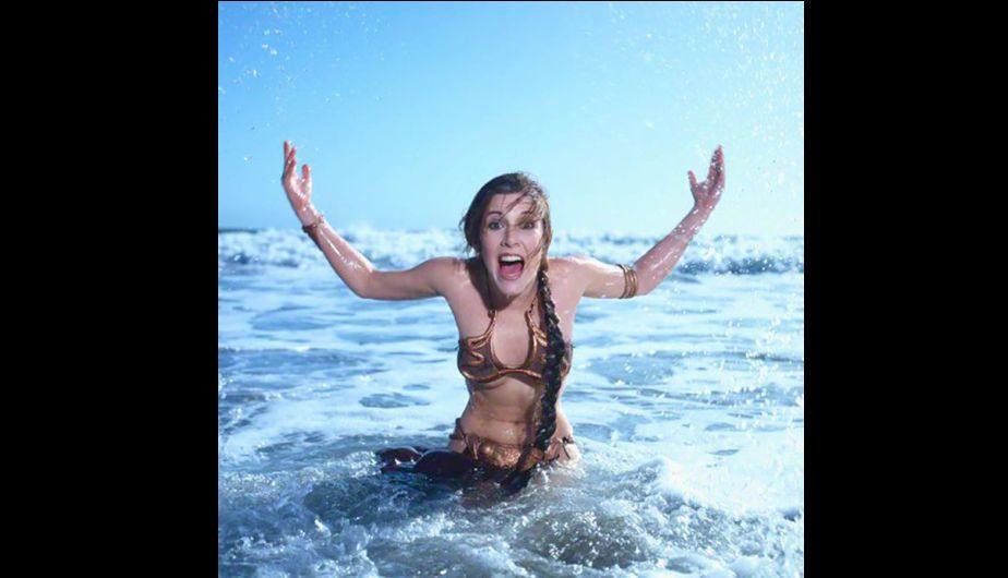 Sesión de fotos de 1983 recuperada por &#039;Rolling Stone&#039;, en la que aparece Carrie Fisher como Leia en la playa
