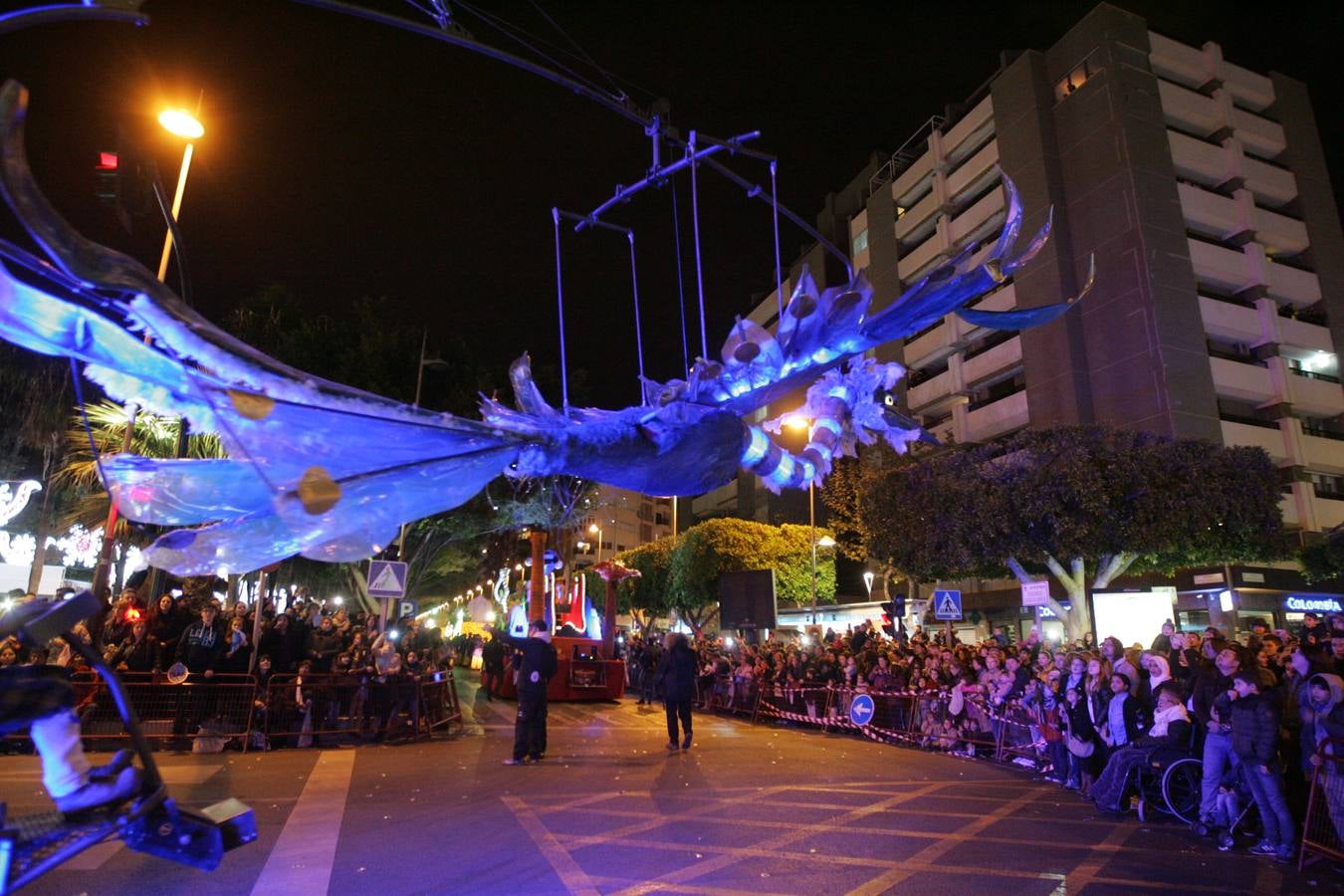 Los Reyes Magos reparten ilusión en Almería