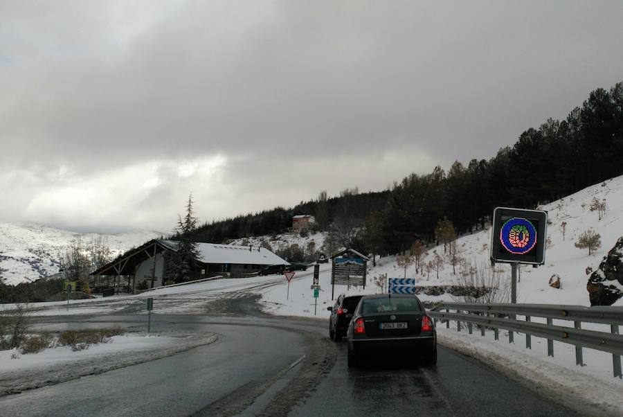 La nieve dificulta el tráfico en la provincia