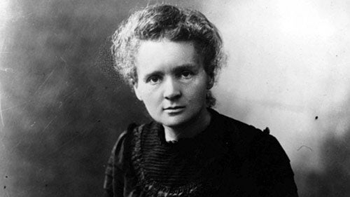 Marie Curie (Científica). 