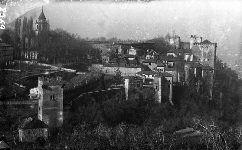 Fotografías de Granada en la Colección Thomas