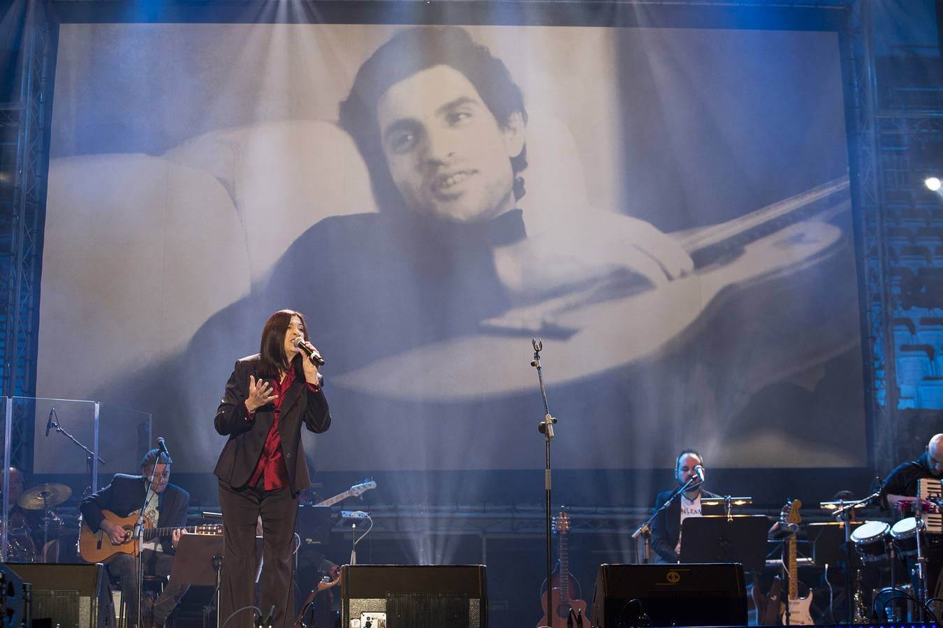 «Viva Carlos Cano vivo»