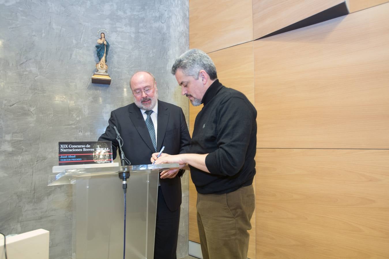 IDEAL entregó anoche los premios del XIX Concurso de Narraciones Breves