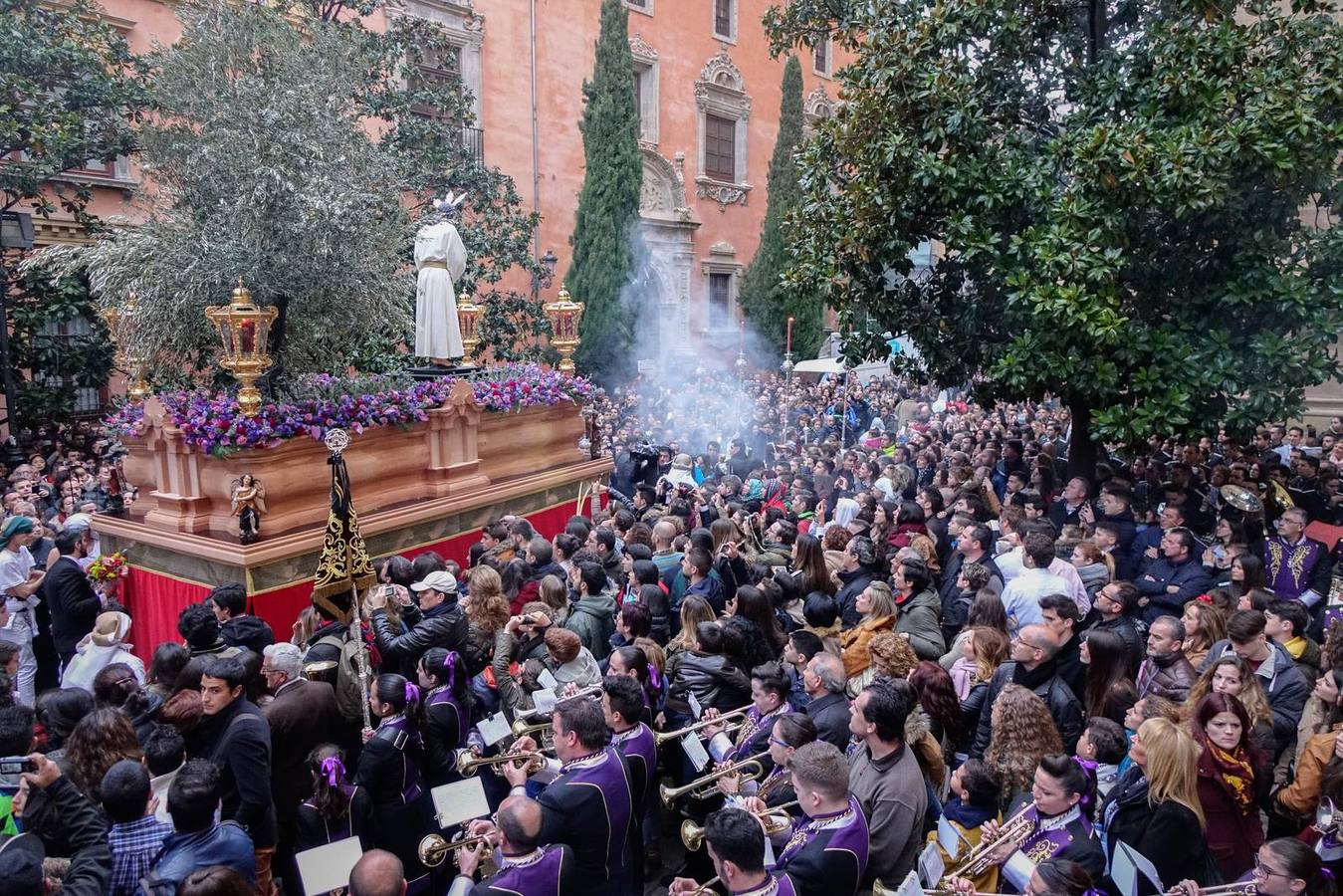 El Cautivo bajo un olivo