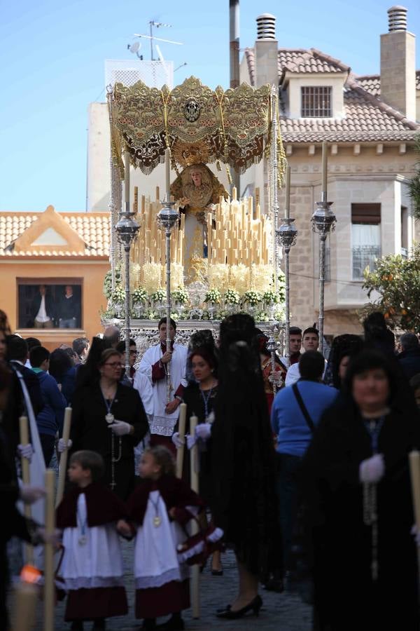 &#039;La Borriquilla&#039; se lució rodeada de luz