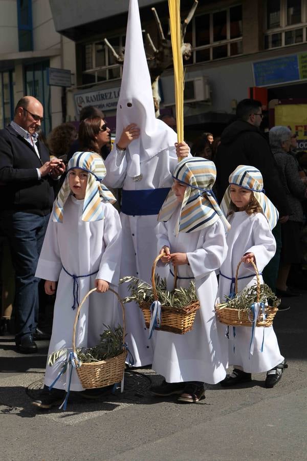 &#039;La Borriquilla&#039; se lució rodeada de luz