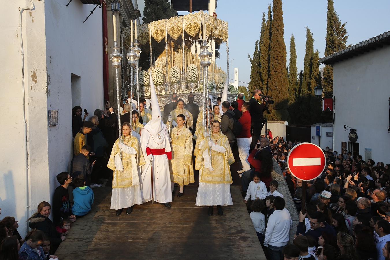 Jueves Santo pleno en Granada