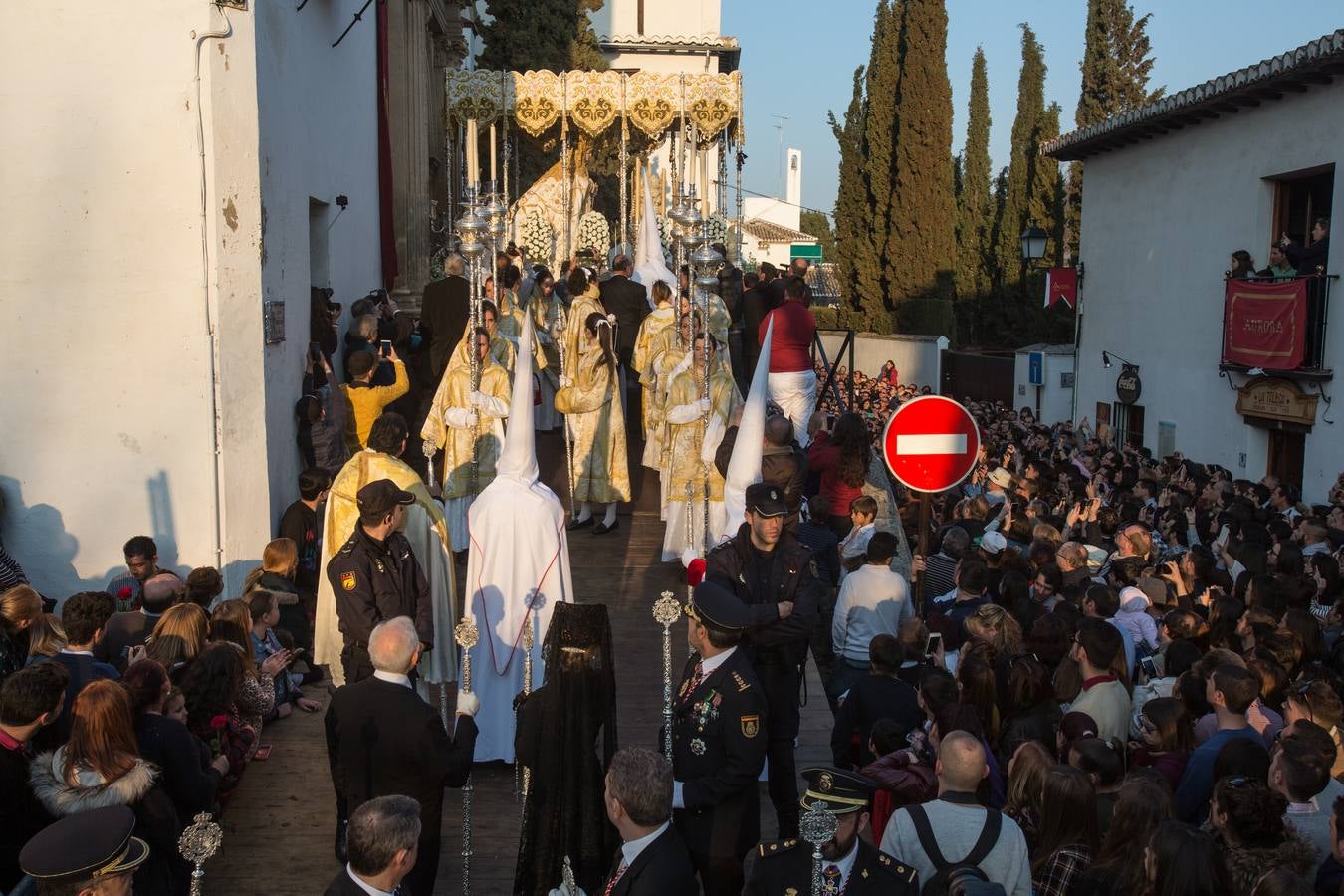 Aurora blanca del Albaicín