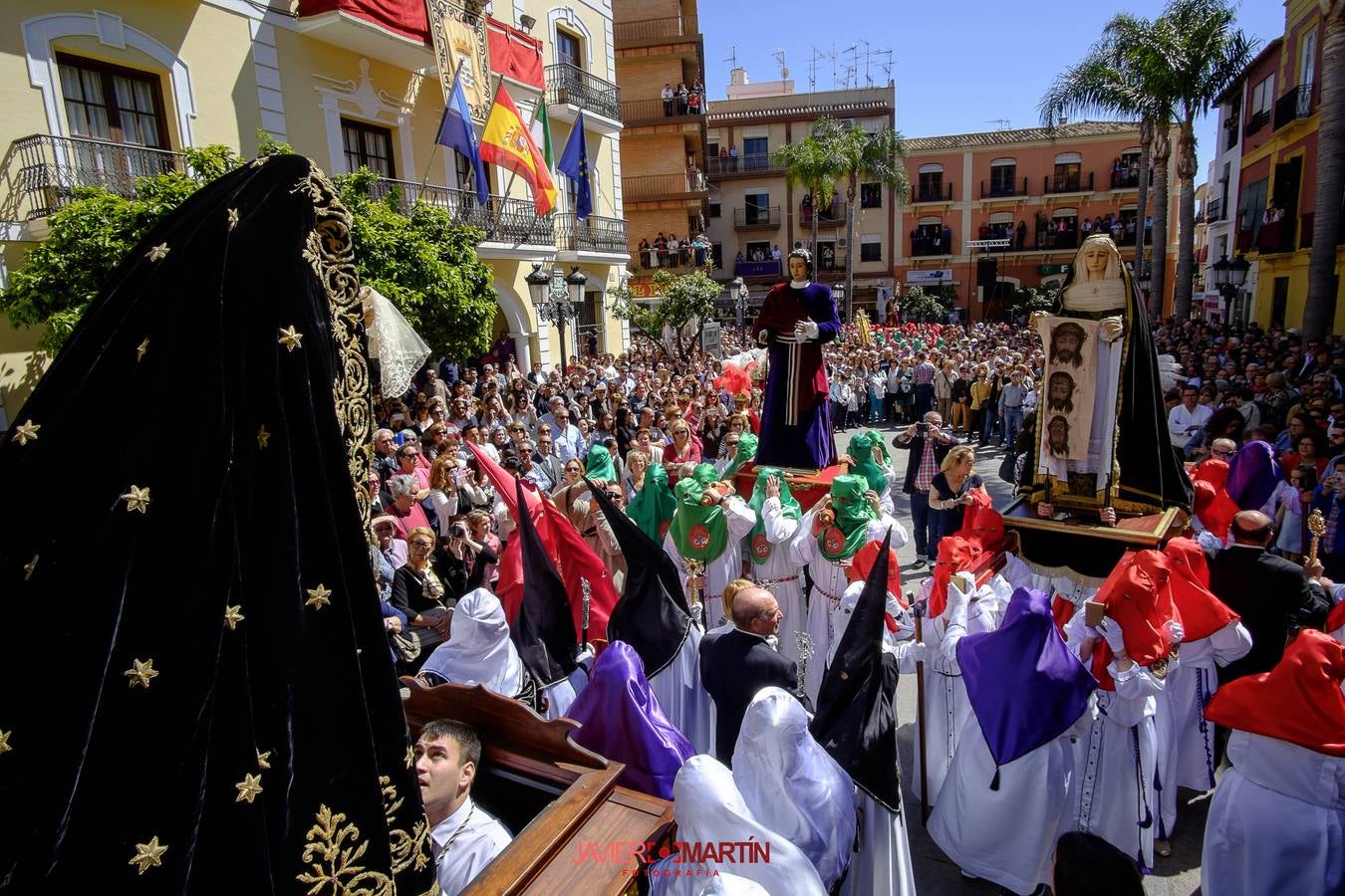 El Paso, por las calles de Almuñécar