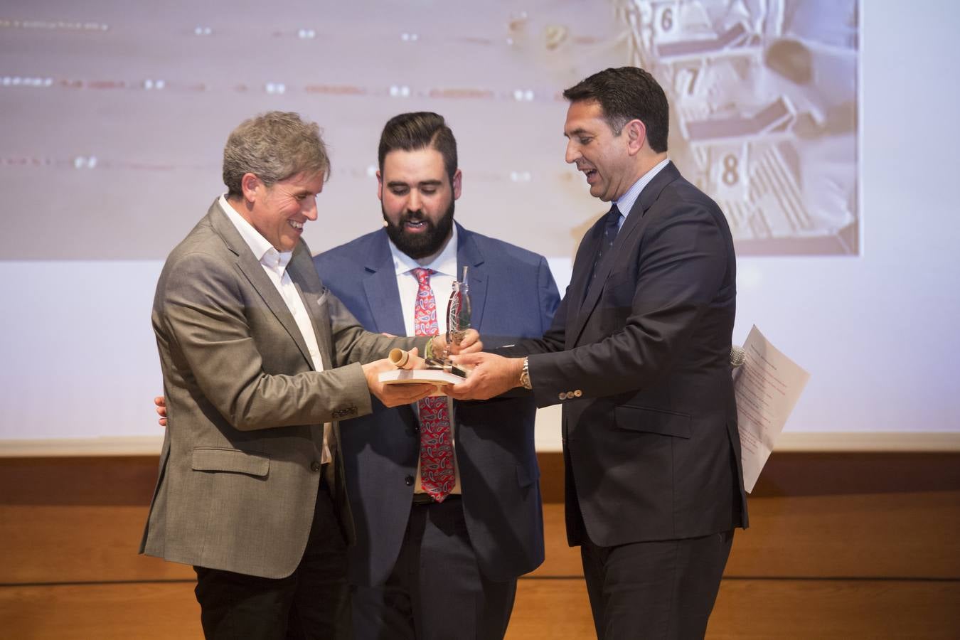 Engarces plateados para las coronas del deporte granadino