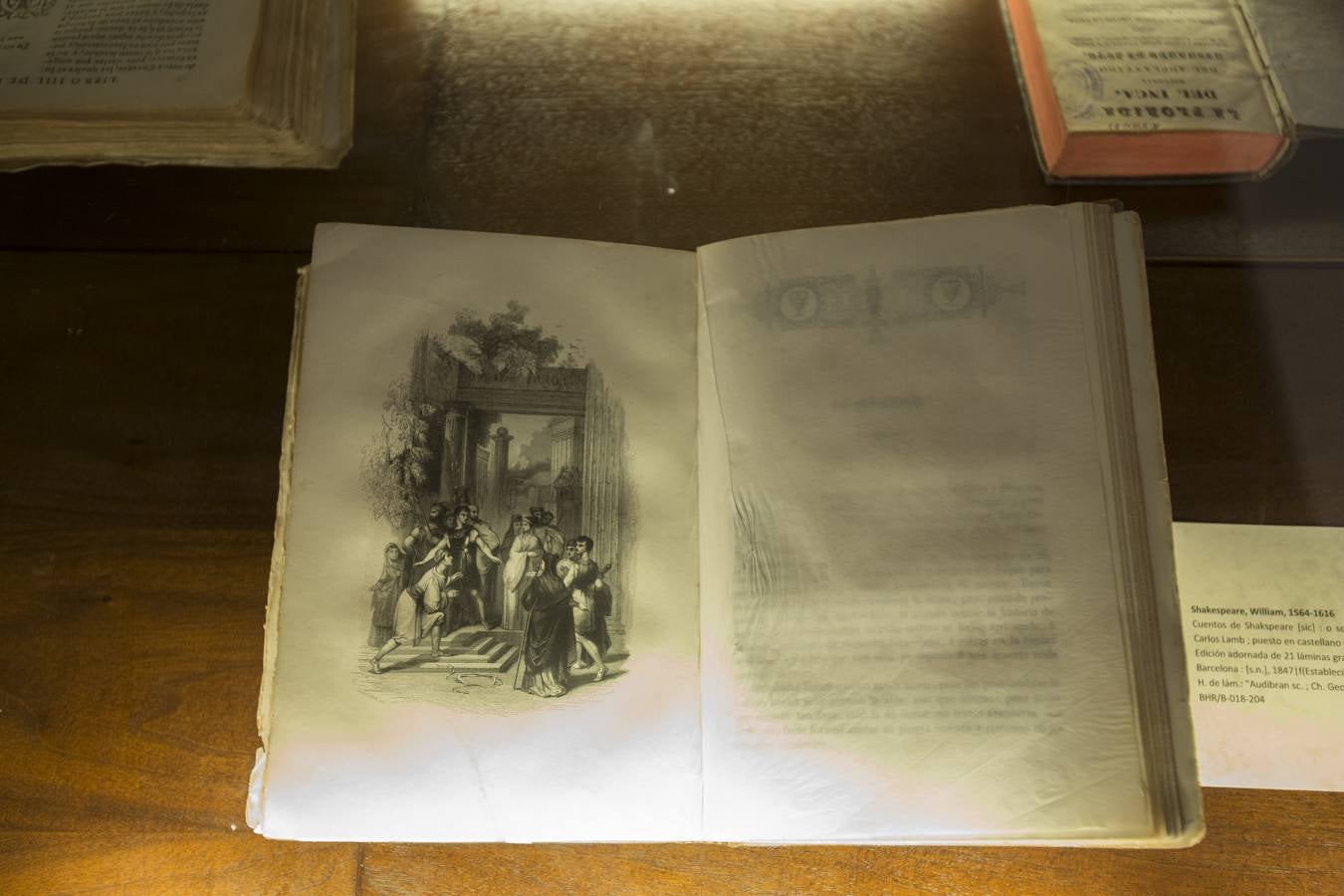 La Biblioteca del Hospital Real reúne ediciones antiguas y raras de Cervantes