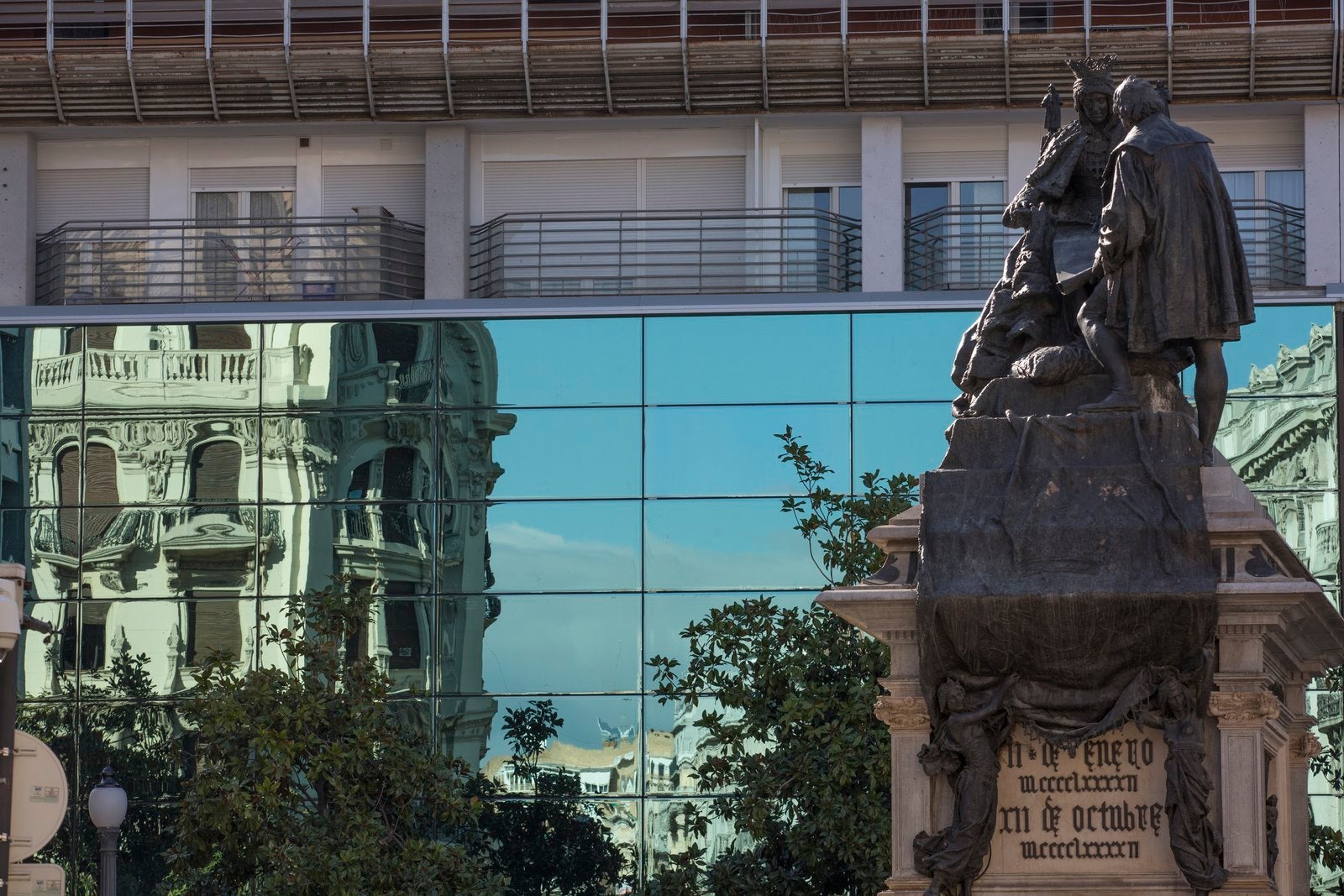 Isabel y Colón, ante el espejo