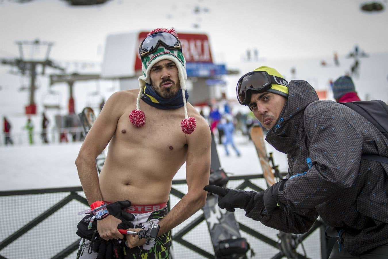 ¿Quién dijo frío? ¡En bañador por la Sierra!