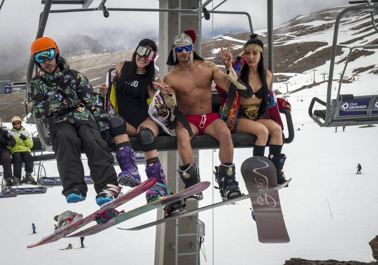 ¿Quién dijo frío? ¡En bañador por la Sierra!