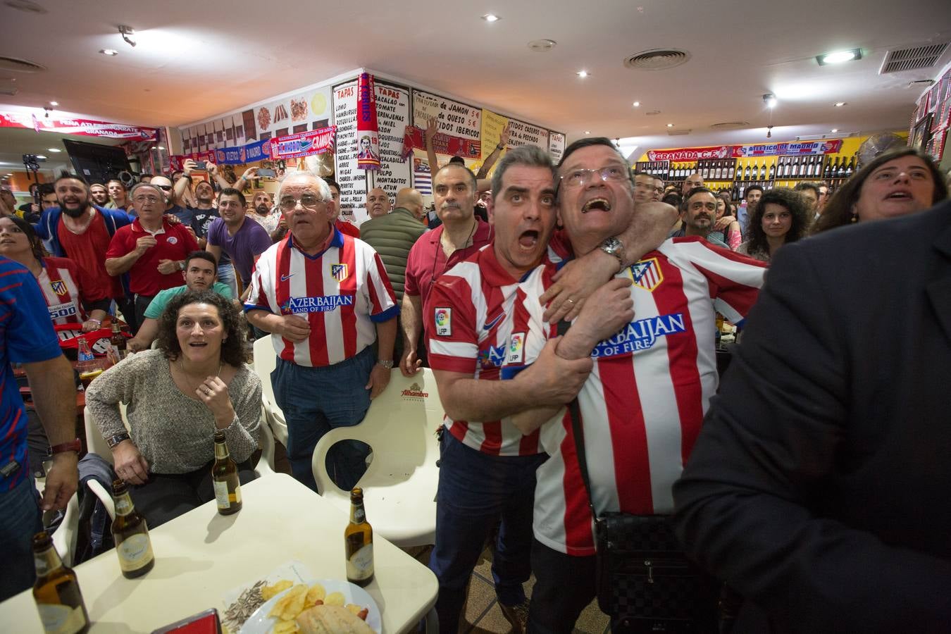 La pasión se desata en la &#039;casa&#039; del Atlético en Granada