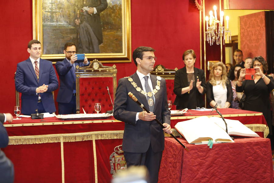 Pleno de investidura de Paco Cuenca