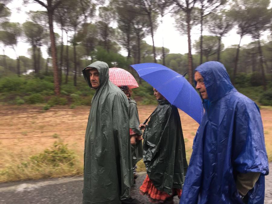 Al Rocío desde Jaén con la lluvia como compañía