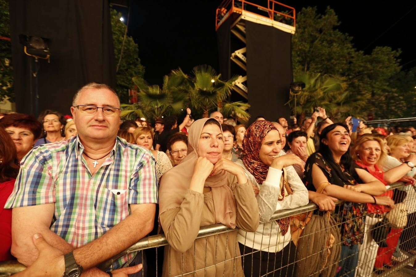 Granada enciende siete días de feria