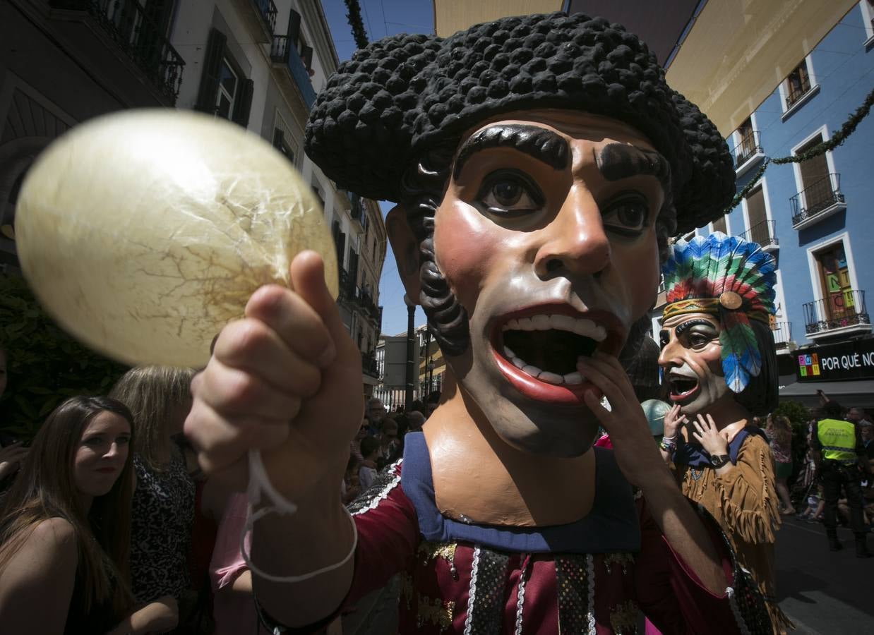 La Tarasca se pone flamenca