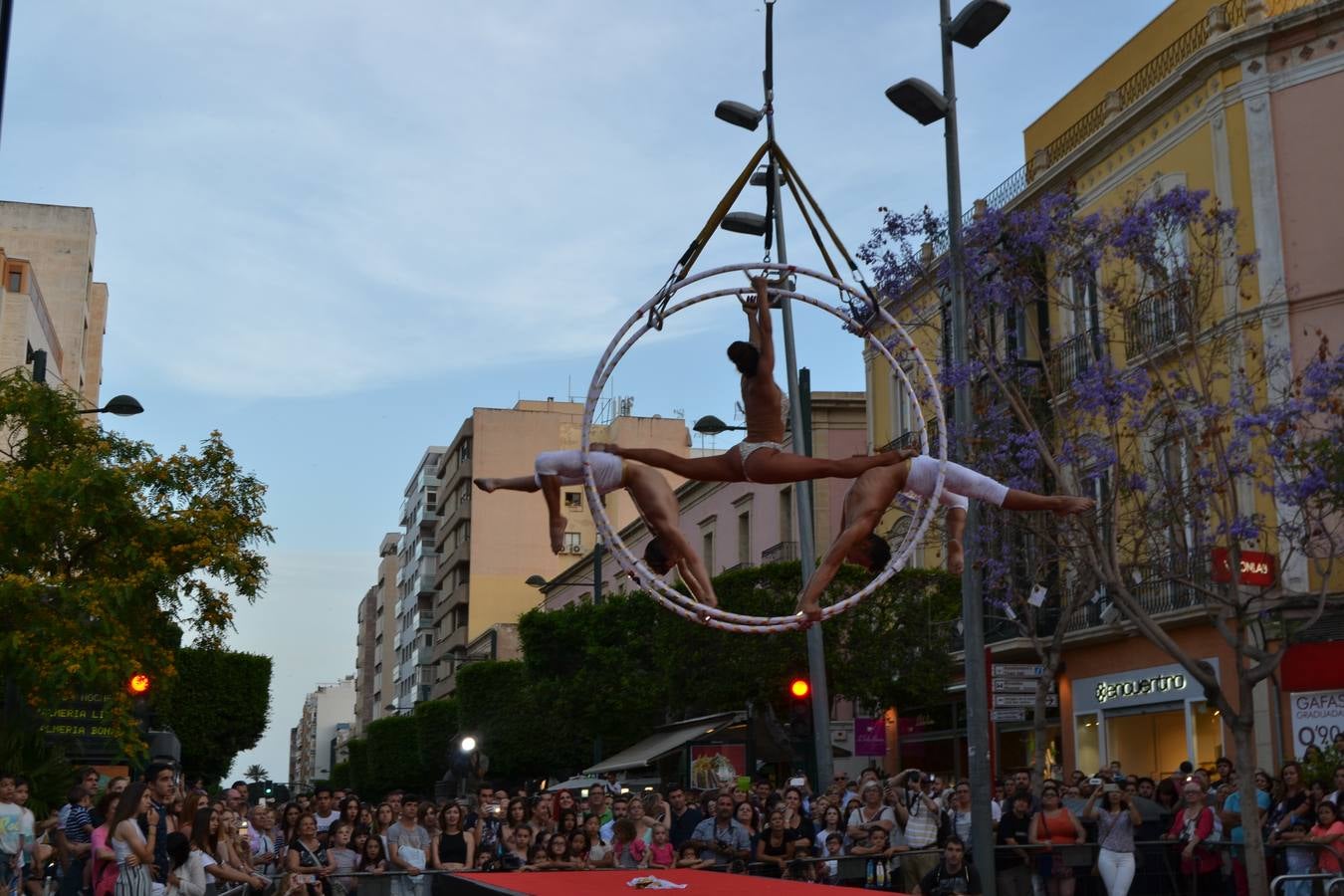 Almería disfruta de otra Noche en Blanco más