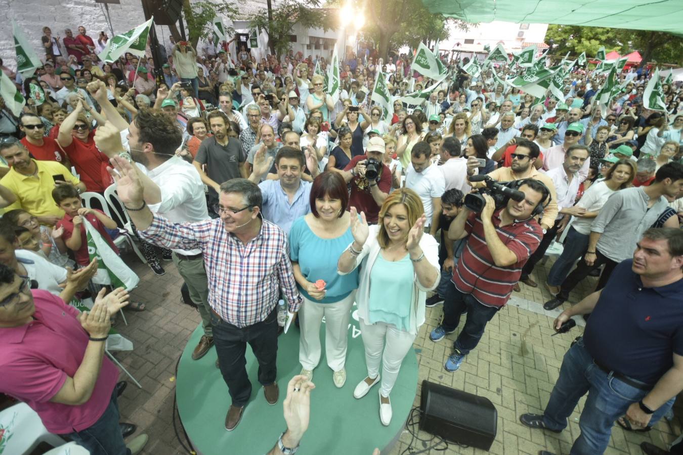 «Se están emborrachando con encuestas»