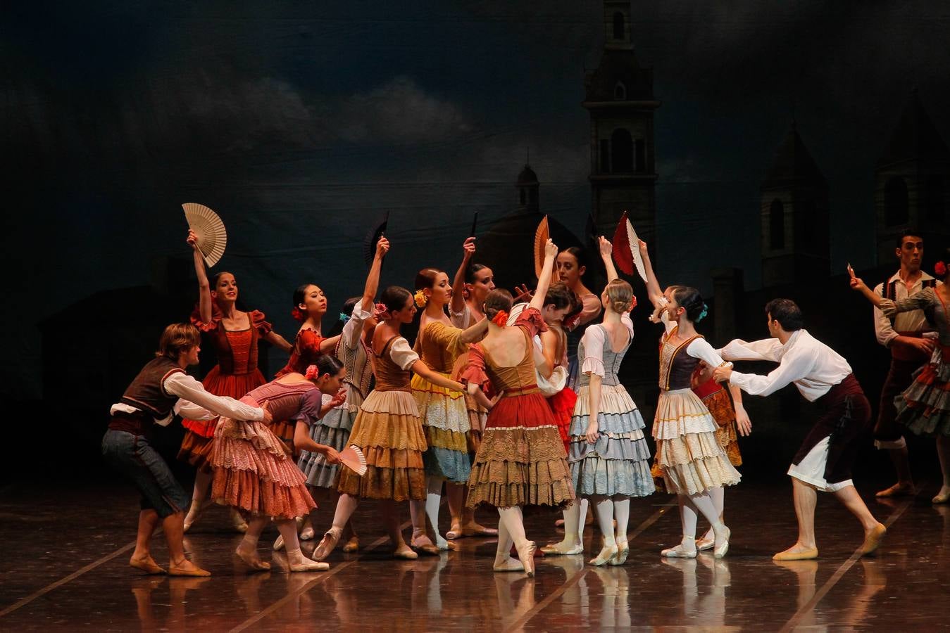 La Compañía Nacional de Danza deslumbra en el Festival