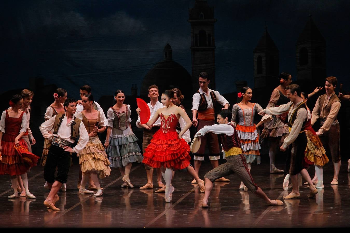 La Compañía Nacional de Danza deslumbra en el Festival