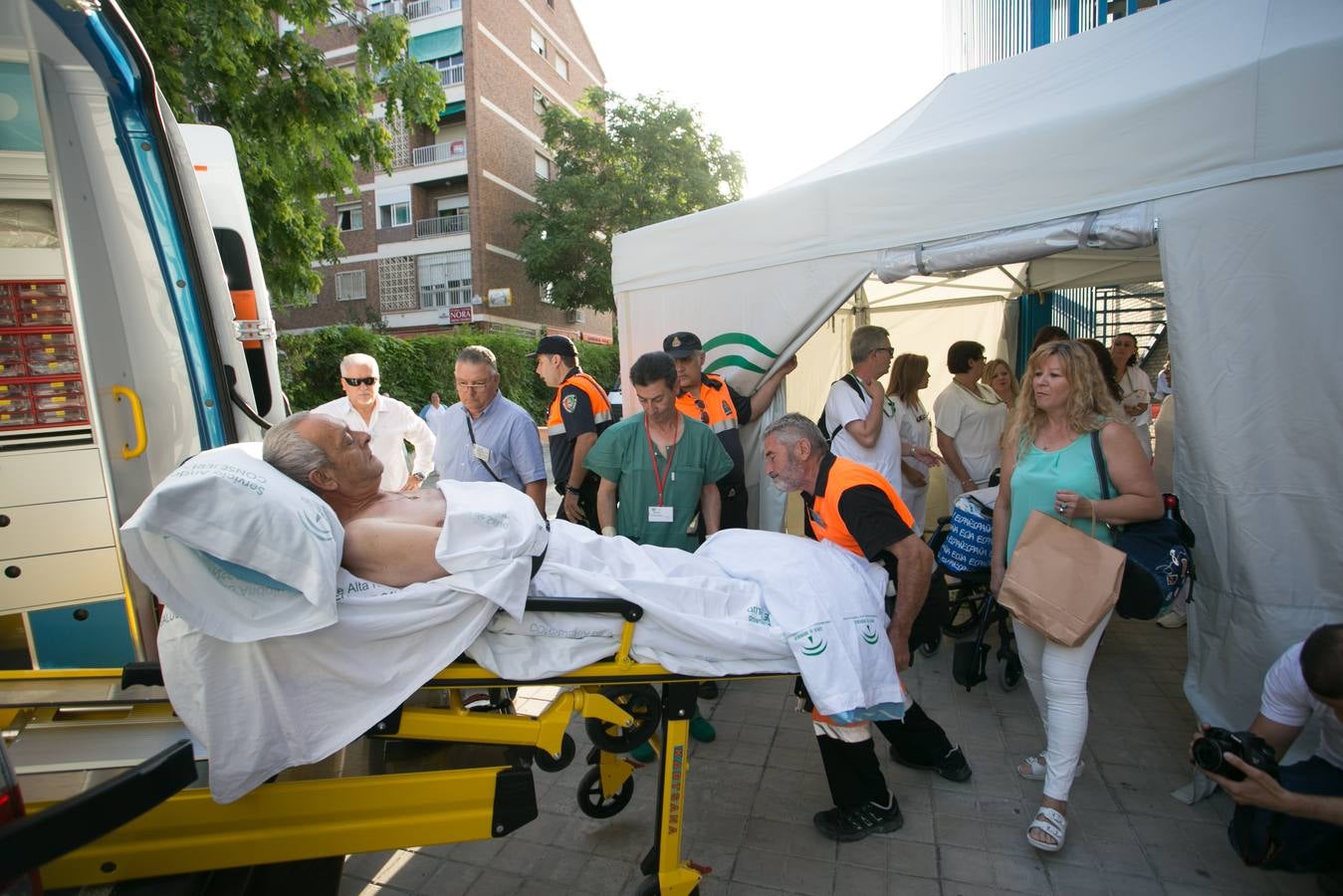 Salida desde el Hospital Traumatológico