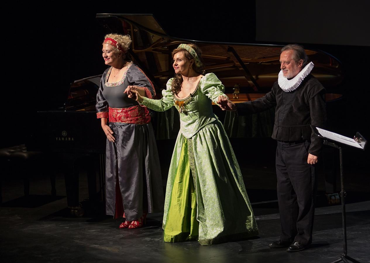 Cervantes, en femenino plural