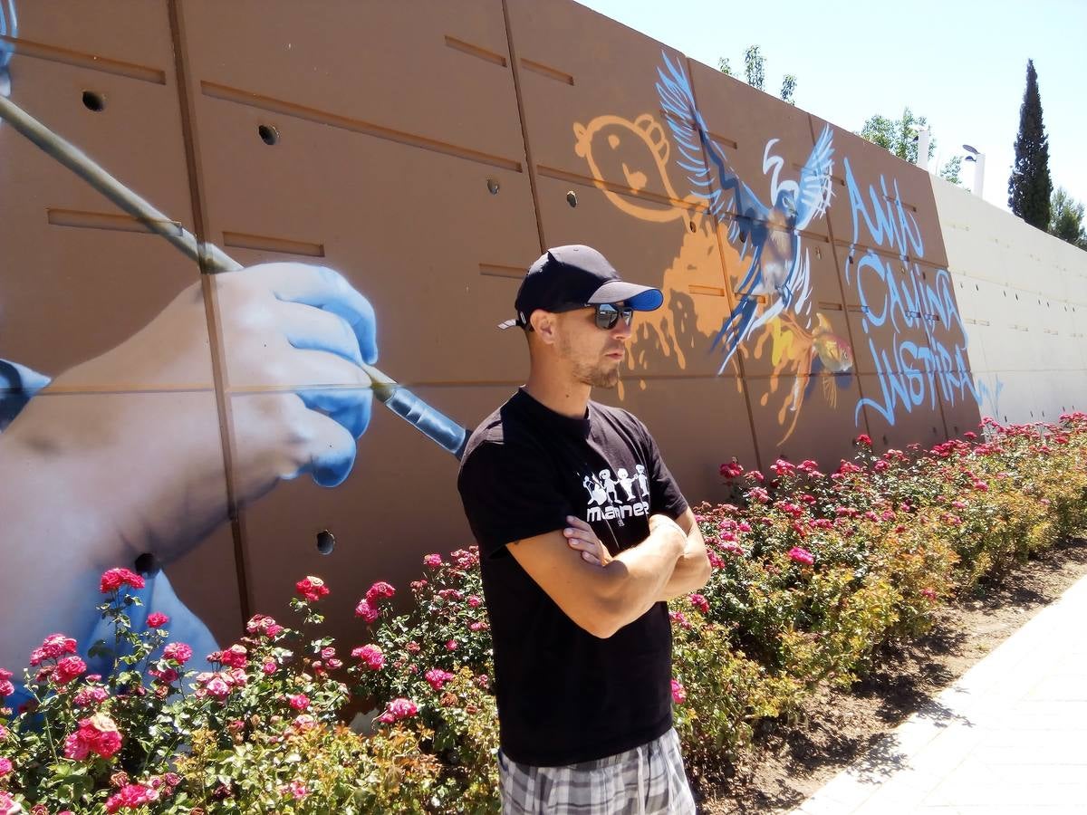 «No podía dejar de dibujar garabatos»