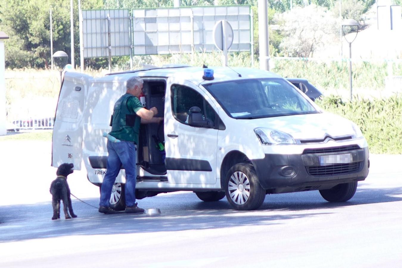 Una falsa amenaza de bomba obliga a desalojar el centro comercial Alameda