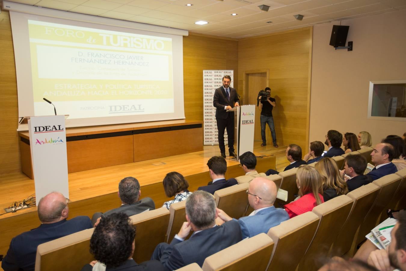 Foro de Turismo de IDEAL (1)