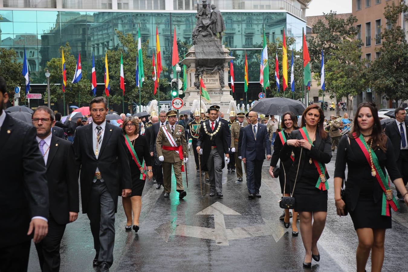 Granada celebra el día de la Fiesta Nacional de España