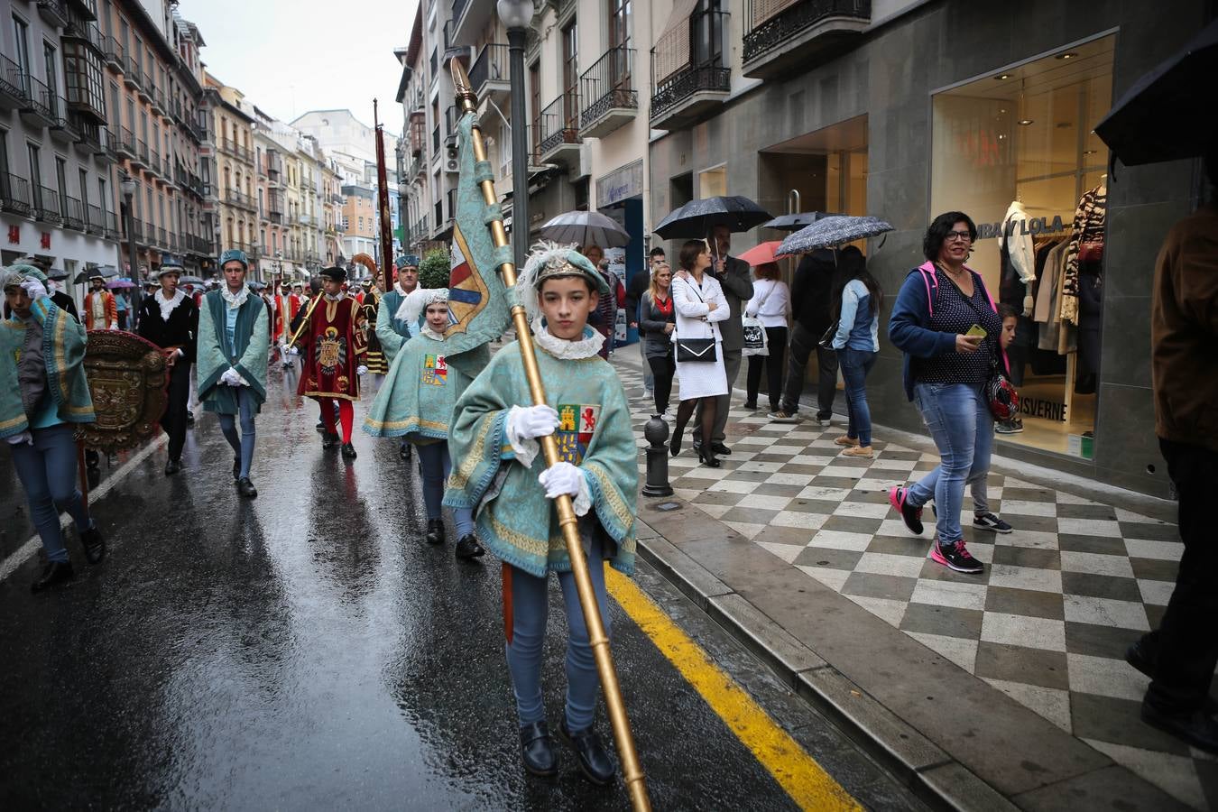 Granada celebra el día de la Fiesta Nacional de España